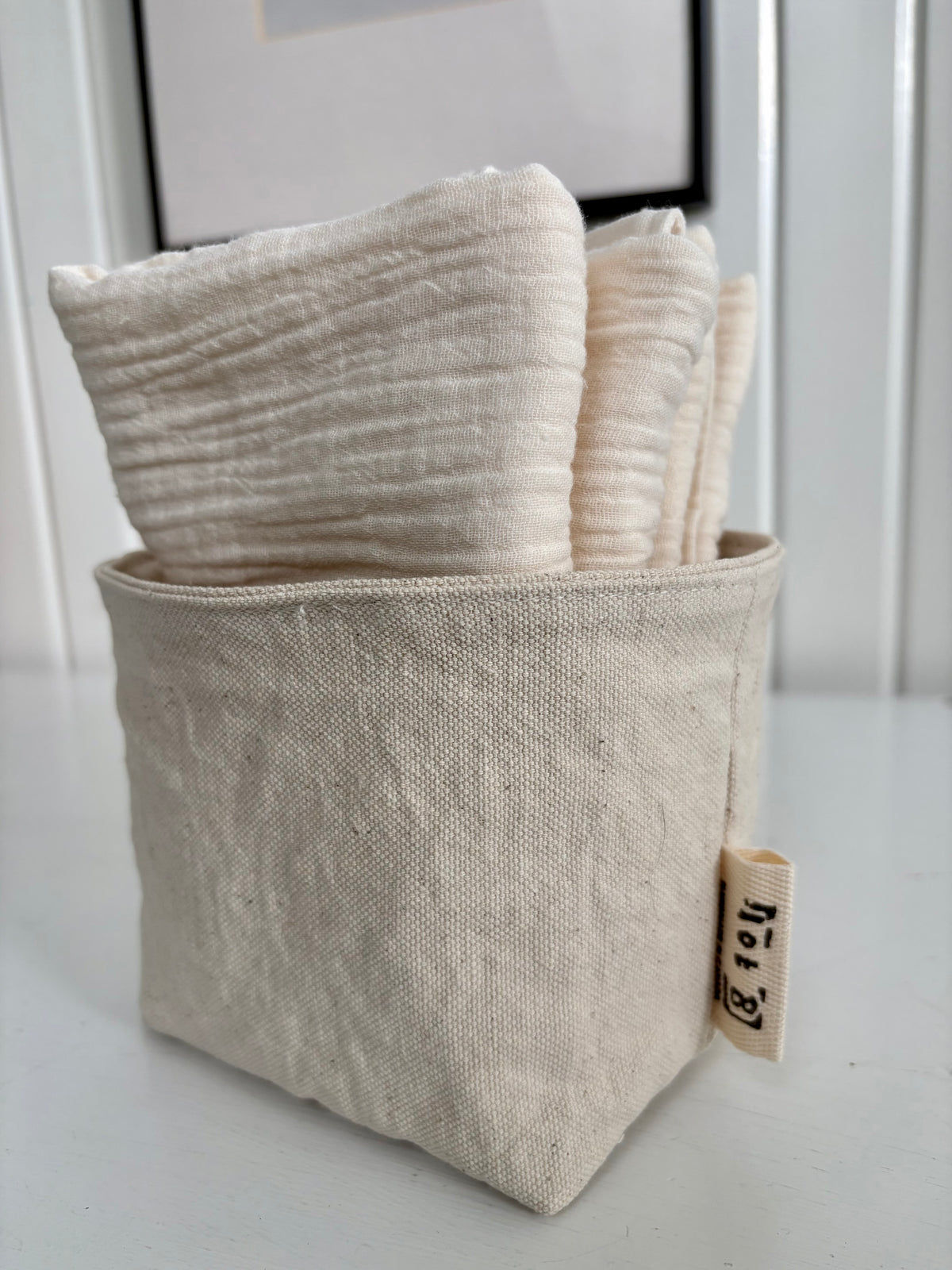 For the Beauty | Facial Cleansing Cloths + Organizer